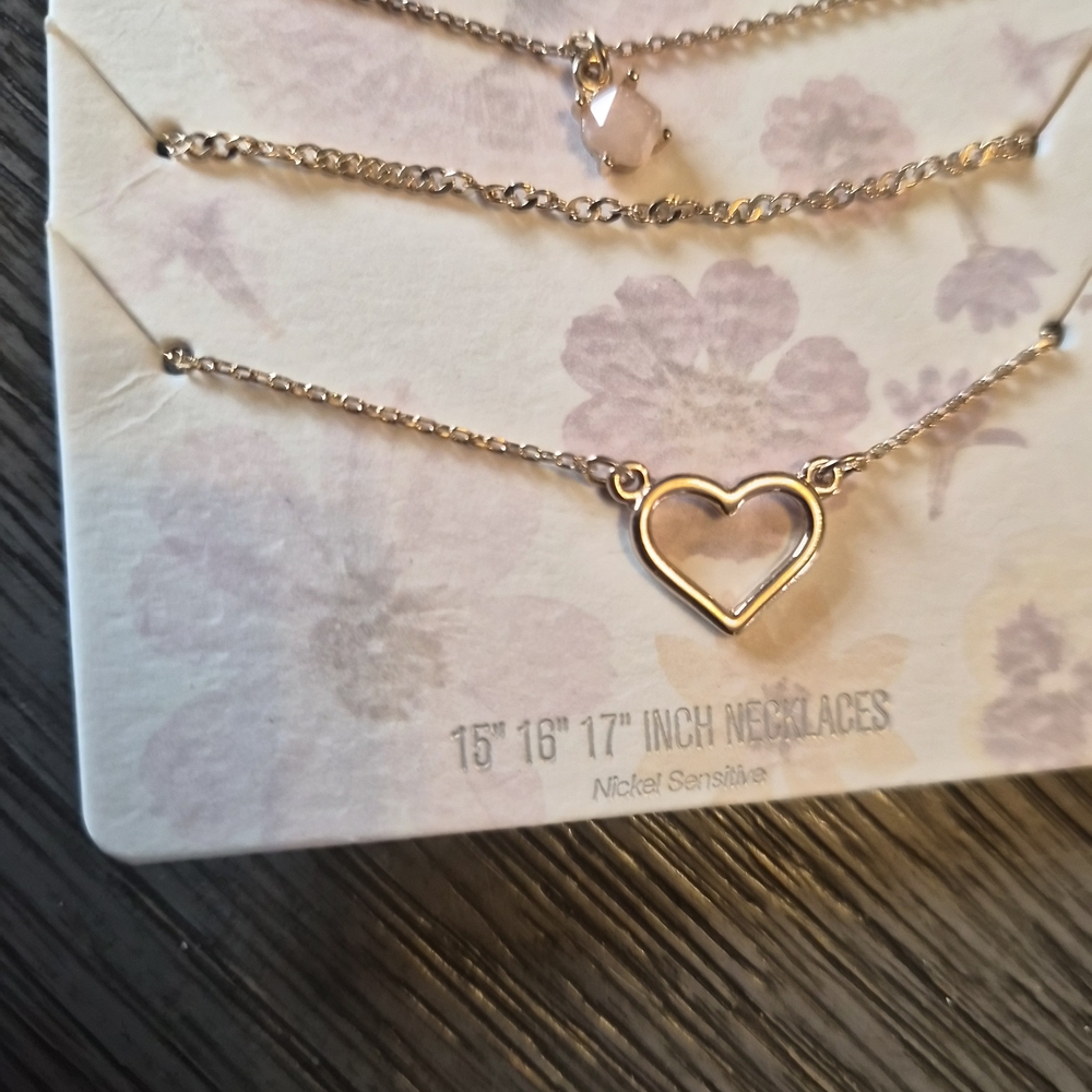 Elegant Heart and Gemstone Necklace Set
